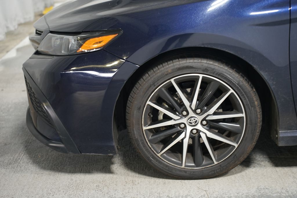 Thumbnail: 2021 Toyota Camry - 5