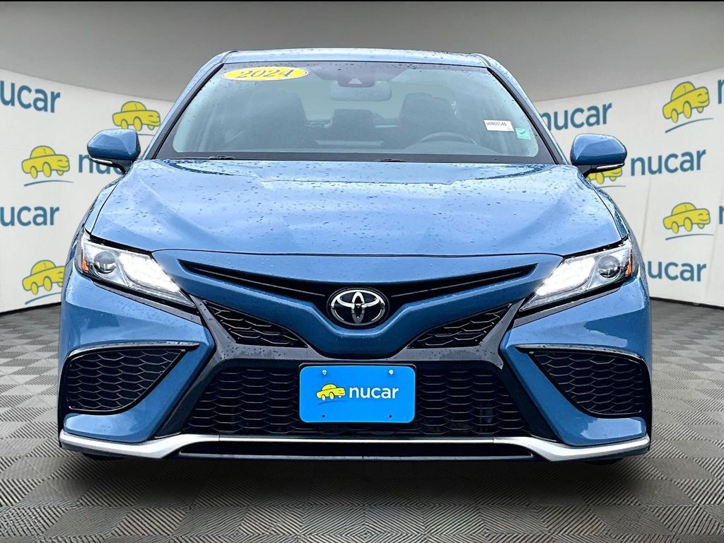 2024 Toyota Camry — photo 2