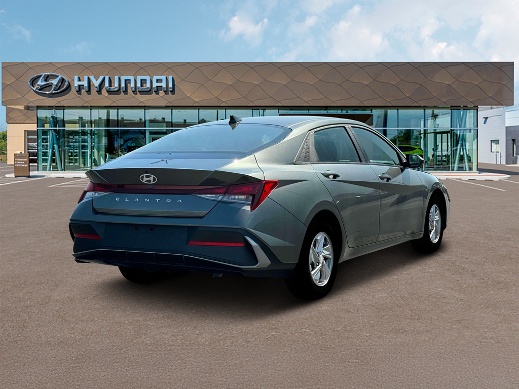 Thumbnail: 2025 Hyundai Elantra - 7