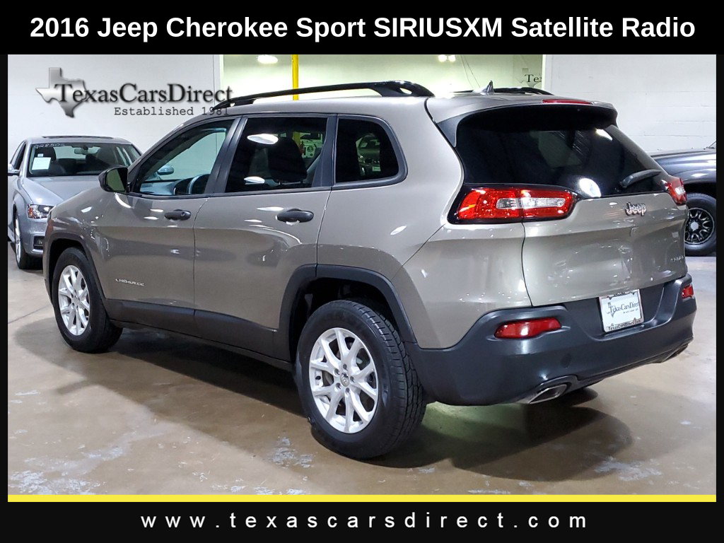 2016 Jeep Cherokee Sport 12