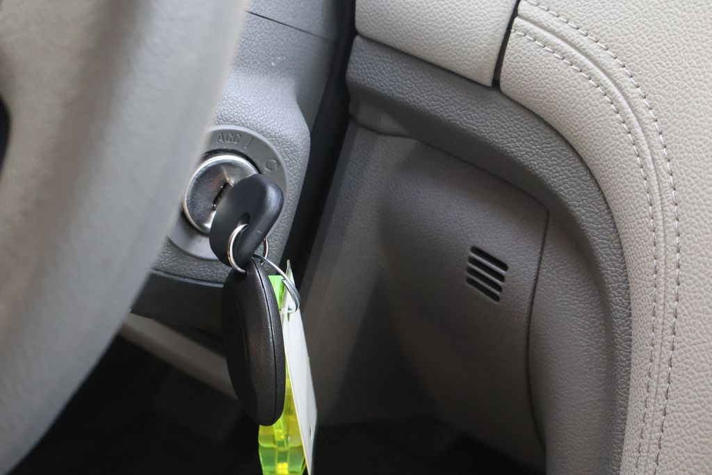 Thumbnail: 2016 Chevrolet Traverse - 25