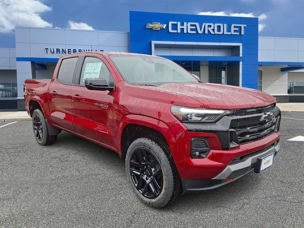 Thumbnail: 2025 Chevrolet Colorado - 2