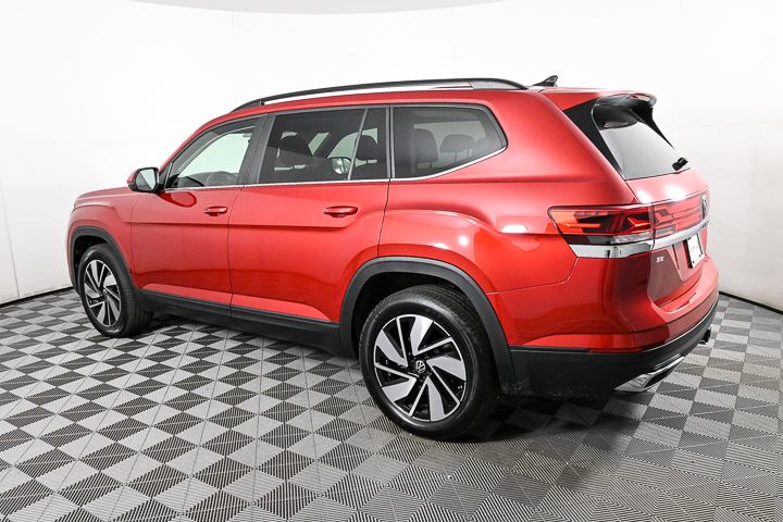 2024 Volkswagen Atlas 2.0T SE w/Technology 30