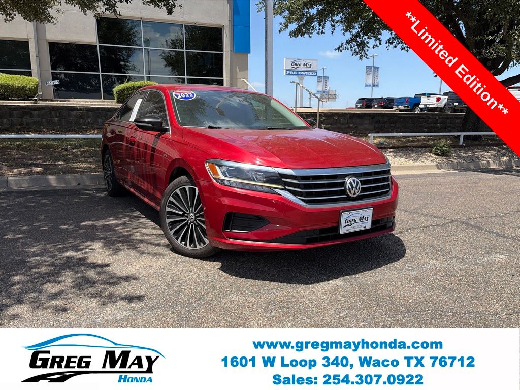 Aurora Red Metallic 2022 Volkswagen Passat Sedan Front-Wheel Drive 6-Speed Automatic