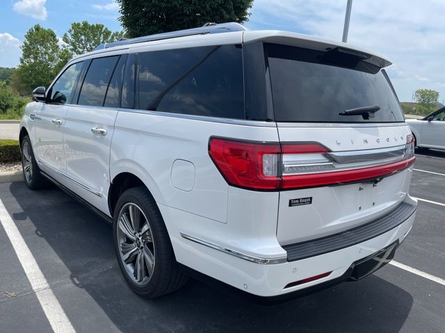 Thumbnail: 2019 Lincoln Navigator - 4