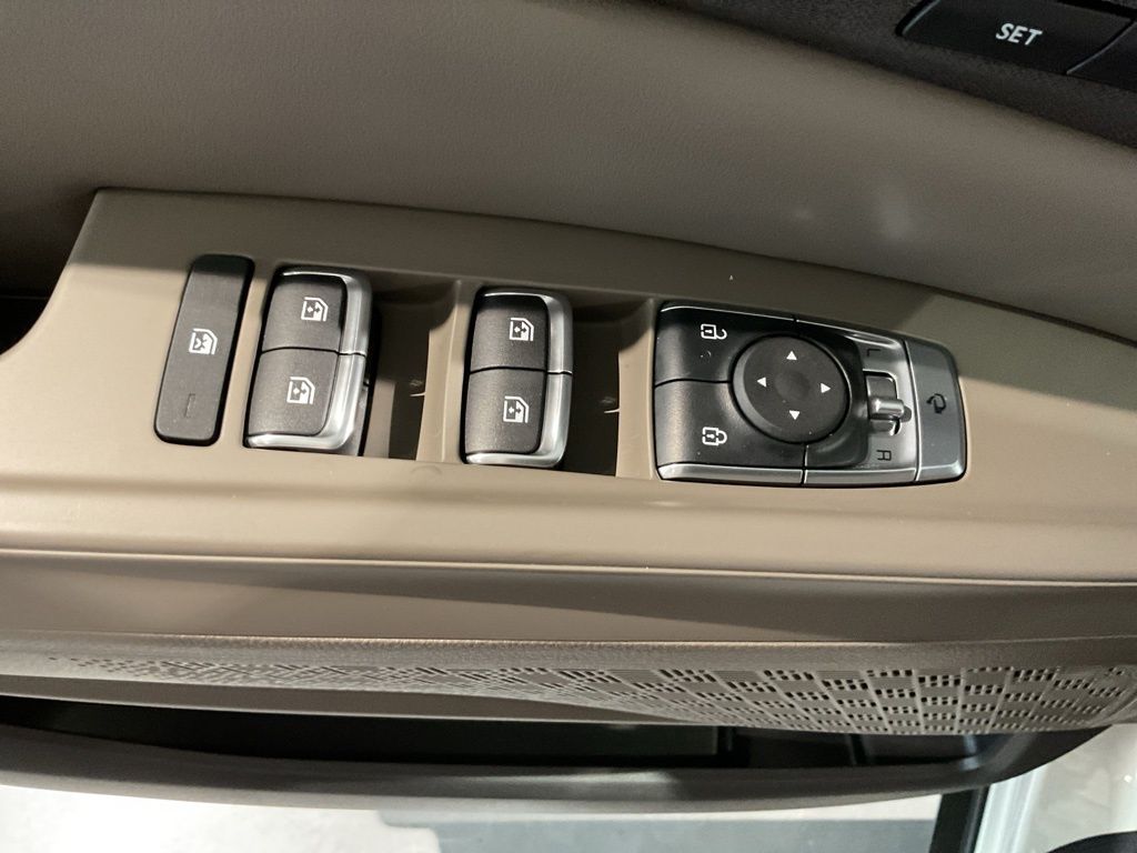 New 2026 Silver Kia EX image 9