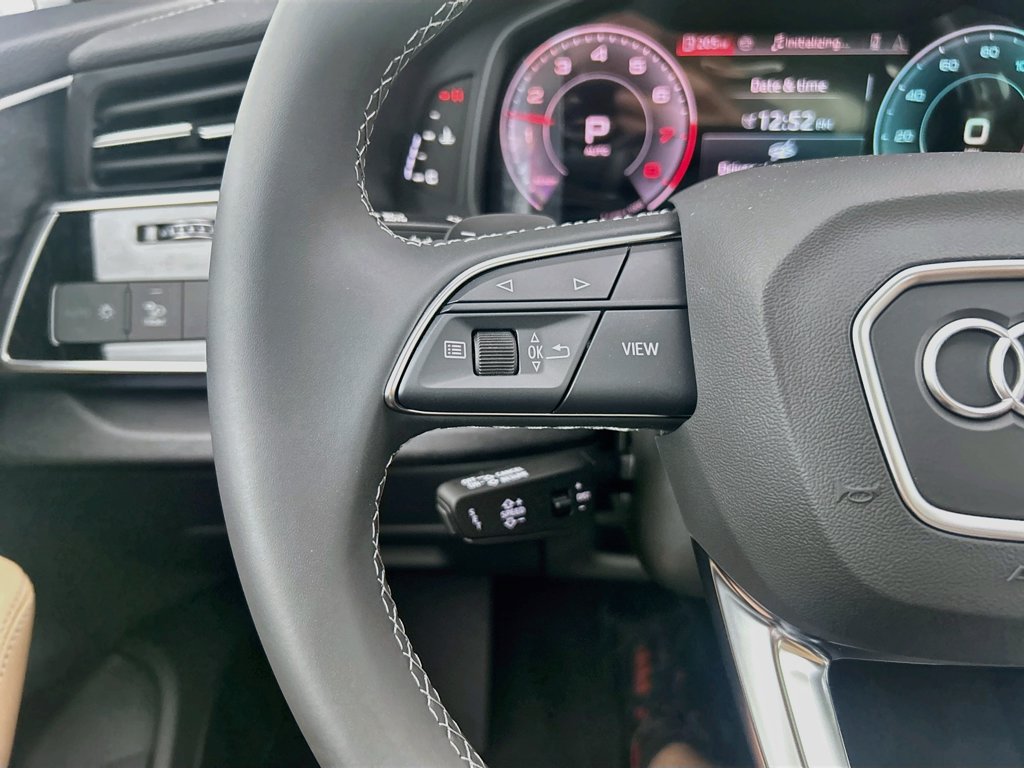 Thumbnail: 2026 Audi Q7 - 11