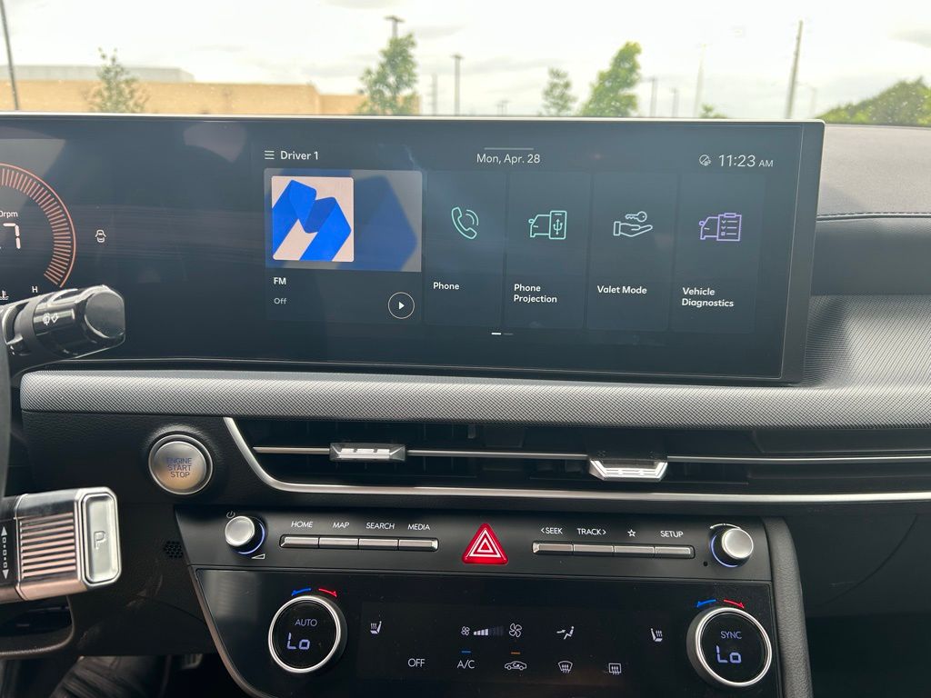 2025 Hyundai Sonata SEL 19
