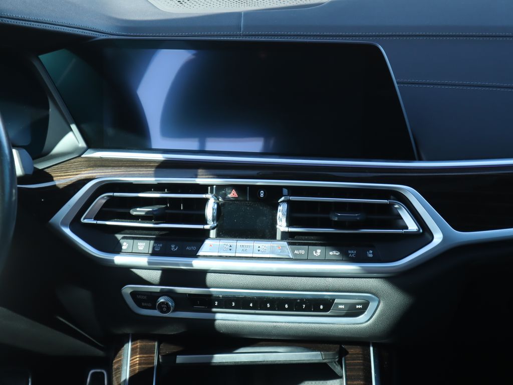 Thumbnail: 2020 BMW X7 - 8