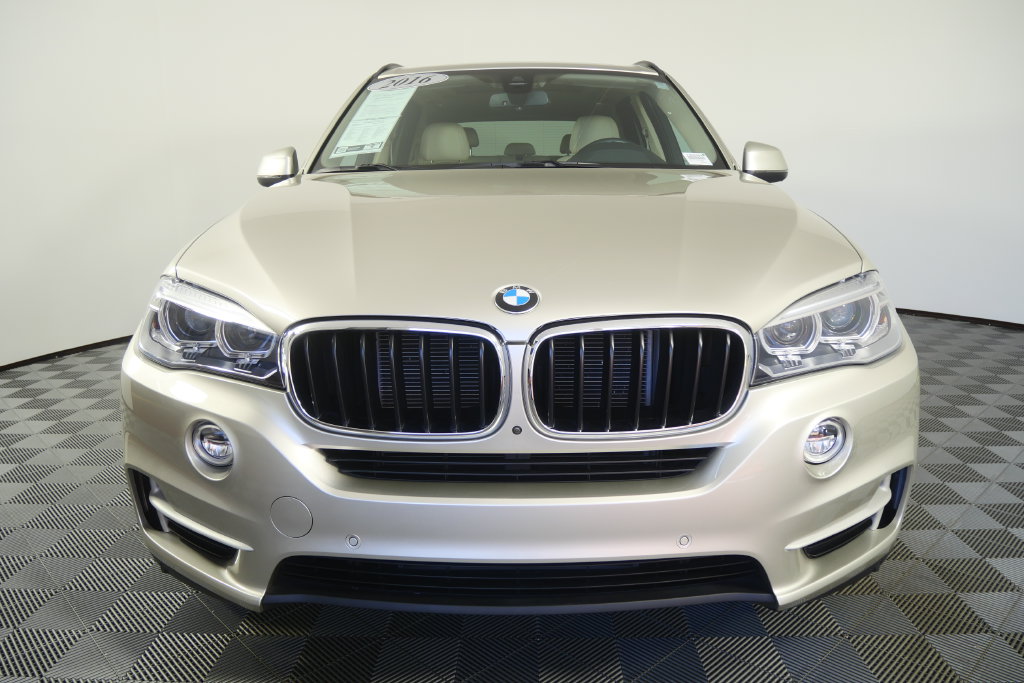 Thumbnail: 2016 BMW X5 - 8