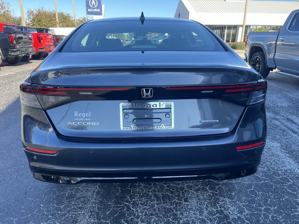 2025 Honda Accord Hybrid EX-L 3