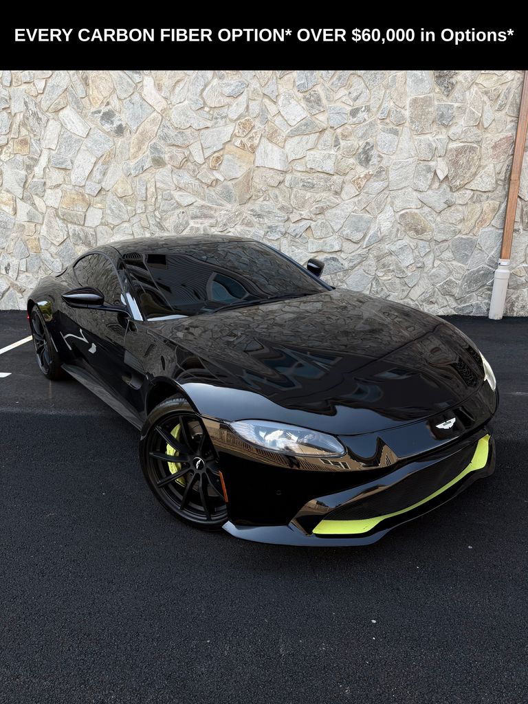 Onyx Black 2019 Aston Martin Vantage RWD Coupe Rear-Wheel Drive 8-Speed Automatic