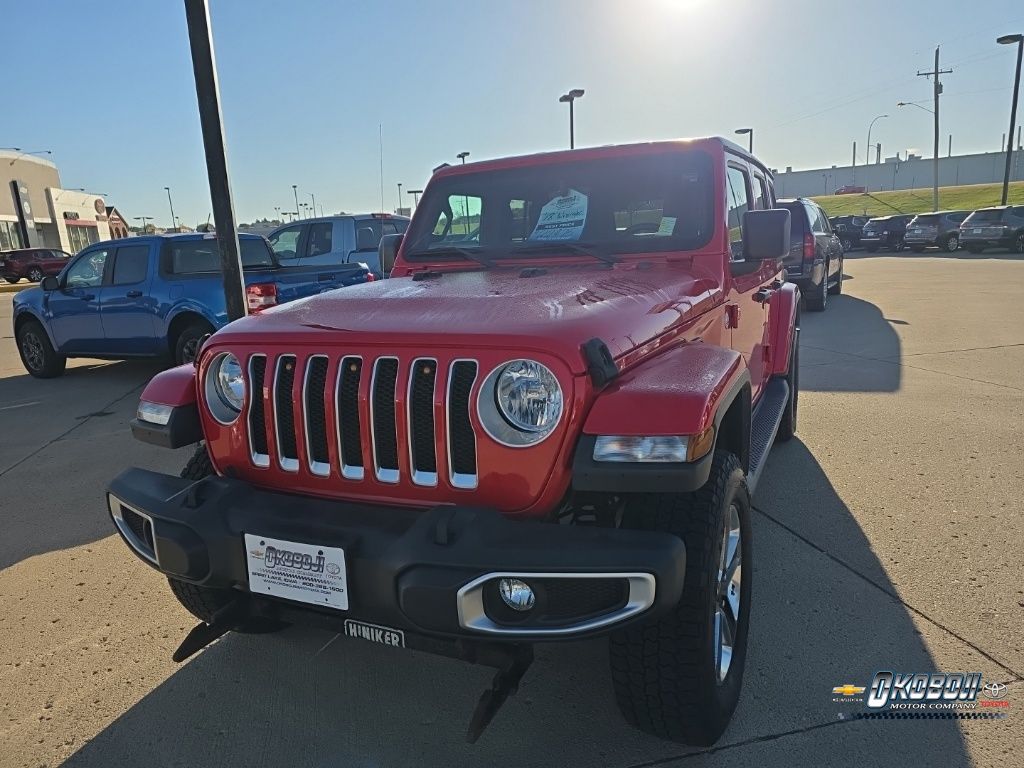 Firecracker Red Clearcoat 2018 Jeep Wrangler Unlimited Sahara 4WD SUV / Crossover Four-Wheel Drive 8-Speed Automatic