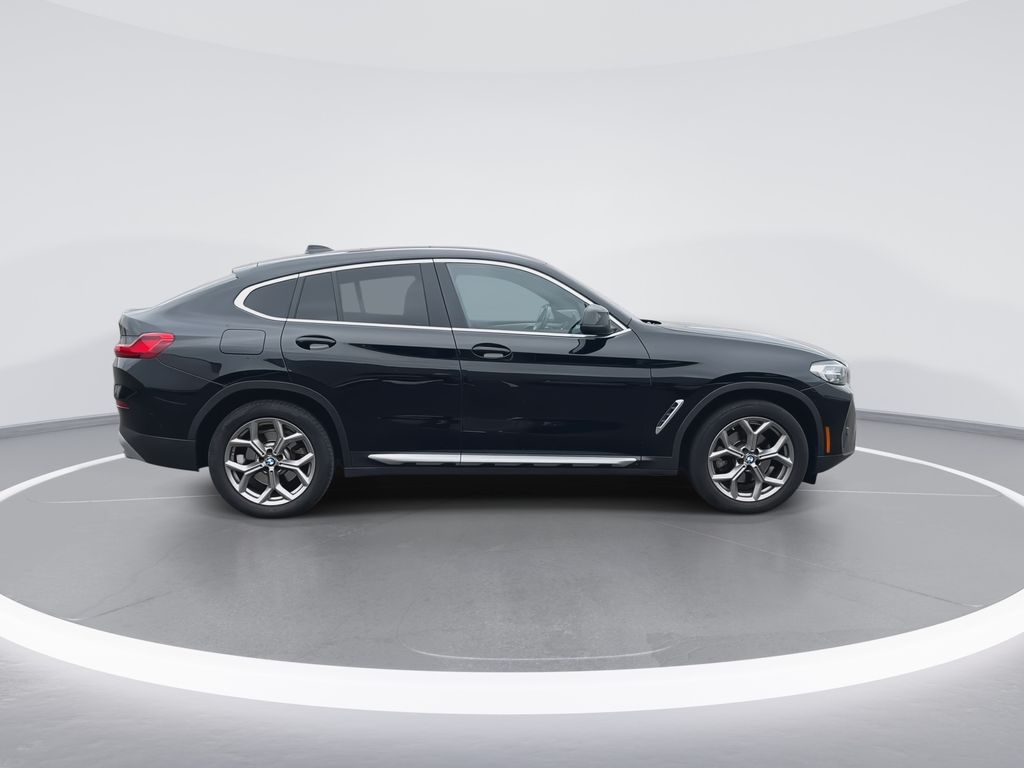 Thumbnail: 2023 BMW X4 - 9