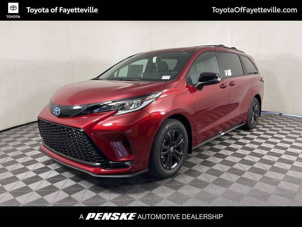 Thumbnail: 2025 Toyota Sienna - 1