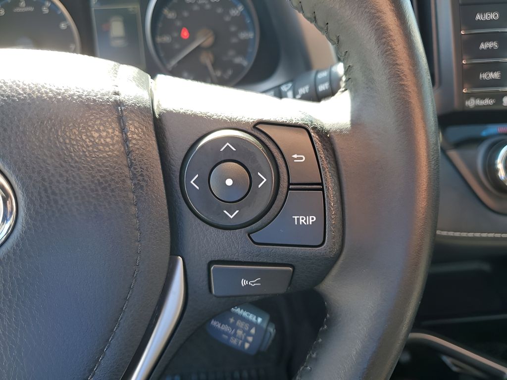 Used Car 2018 Toyota Rav4  Xle For Sale Under $25,000 In Austin, Texas