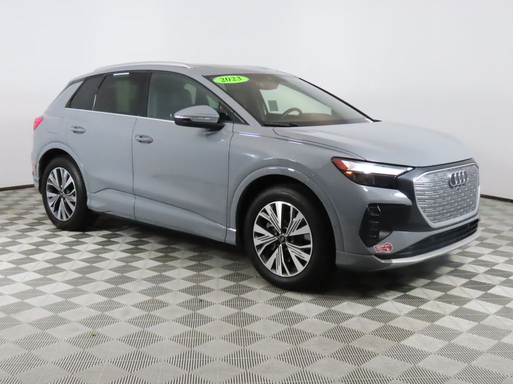 Thumbnail: 2023 Audi Q4 e-tron - 7