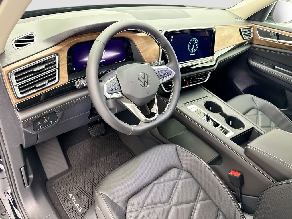 Thumbnail: 2026 Volkswagen Atlas - 9
