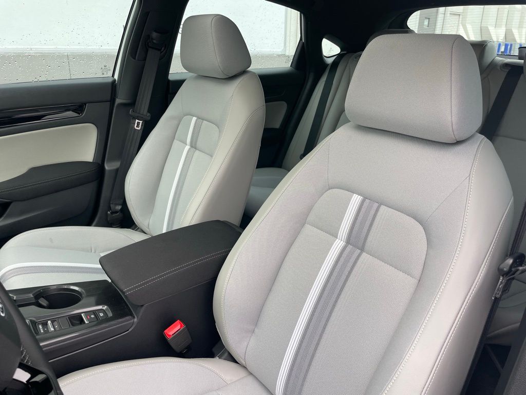 2025 Honda Civic Sport 26