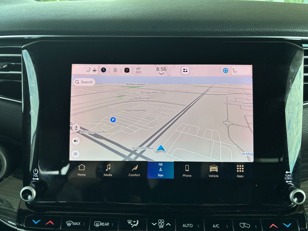 Thumbnail: 2022 Jeep Wagoneer - 14