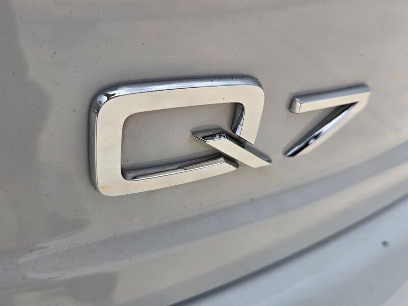 2019 Audi Q7 - $15,647