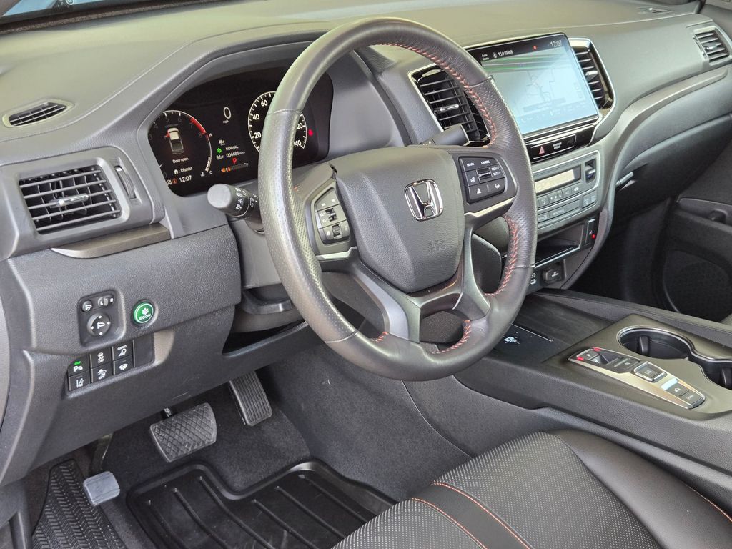 Used 2025 Honda Ridgeline Truck