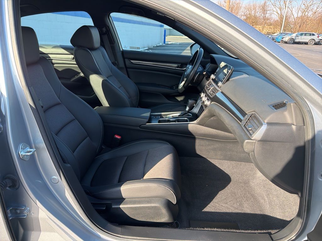 Thumbnail: 2022 Honda Accord - 24