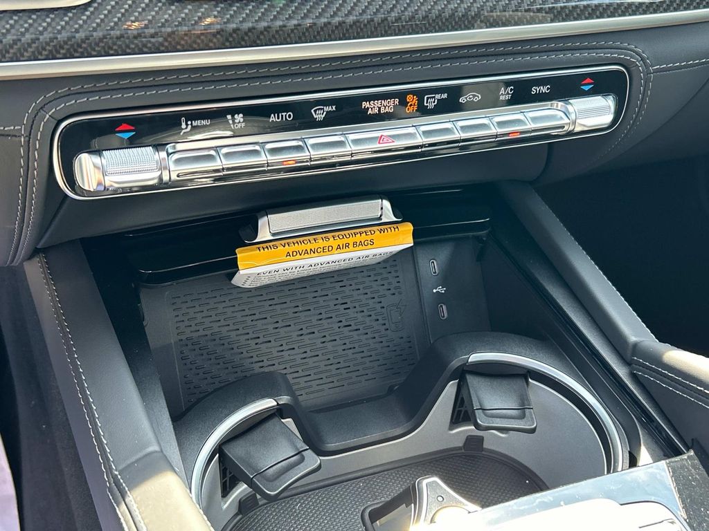 Thumbnail: 2025 Mercedes-Benz GLS - 11