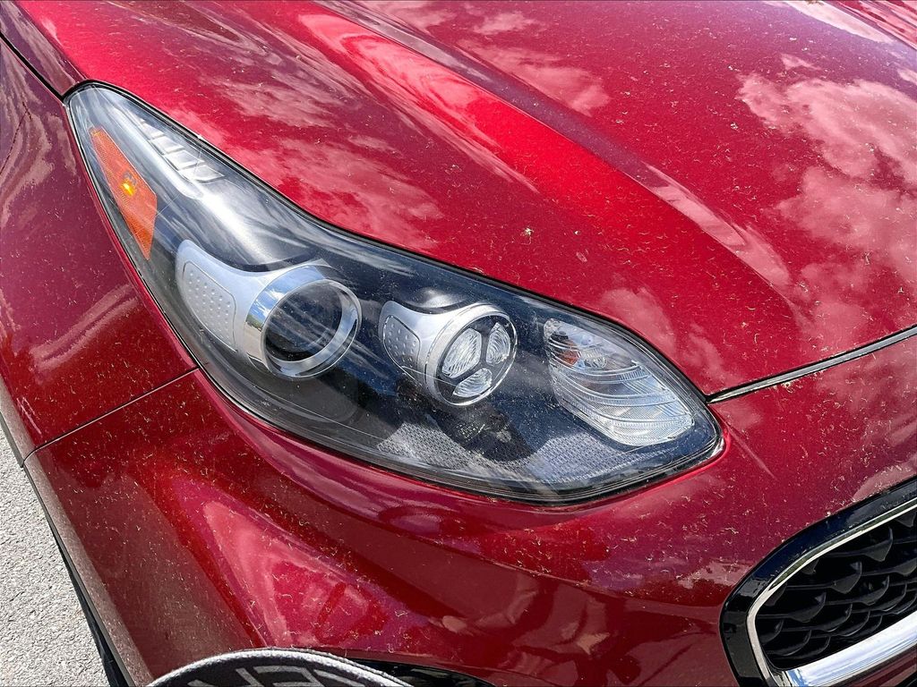 2020 Kia Sportage — photo 31