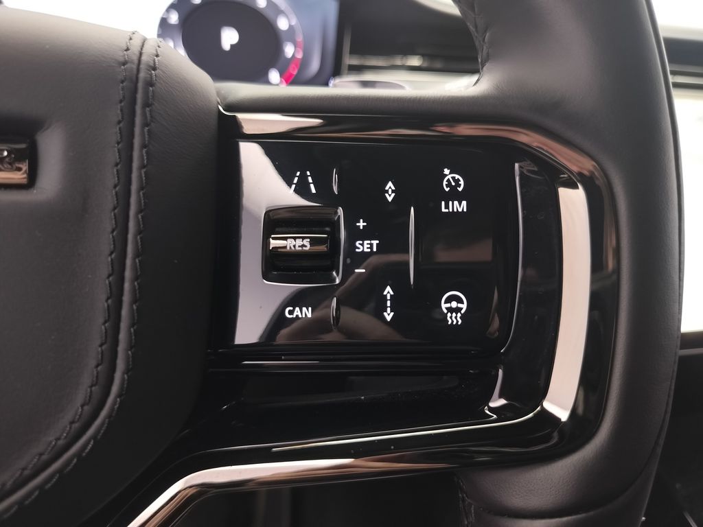 Thumbnail: 2024 Land Rover Range Rover Sport - 10