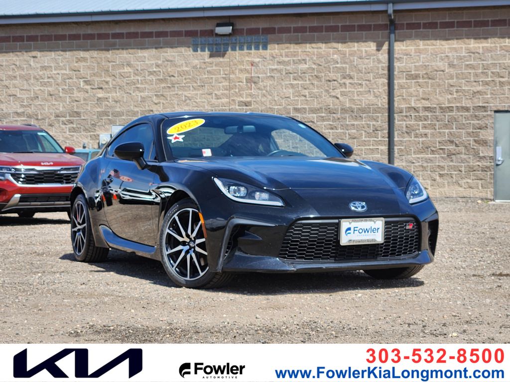 Raven 2023 Toyota GR86 RWD Coupe Rear-Wheel Drive 6-Speed Automatic