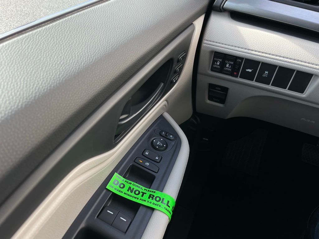 Thumbnail: 2025 Honda Odyssey - 23