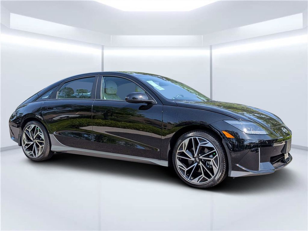 Certified 2024 Hyundai IONIQ 6 SEL with VIN KMHM34AC2RA078338 for sale in Charleston, SC