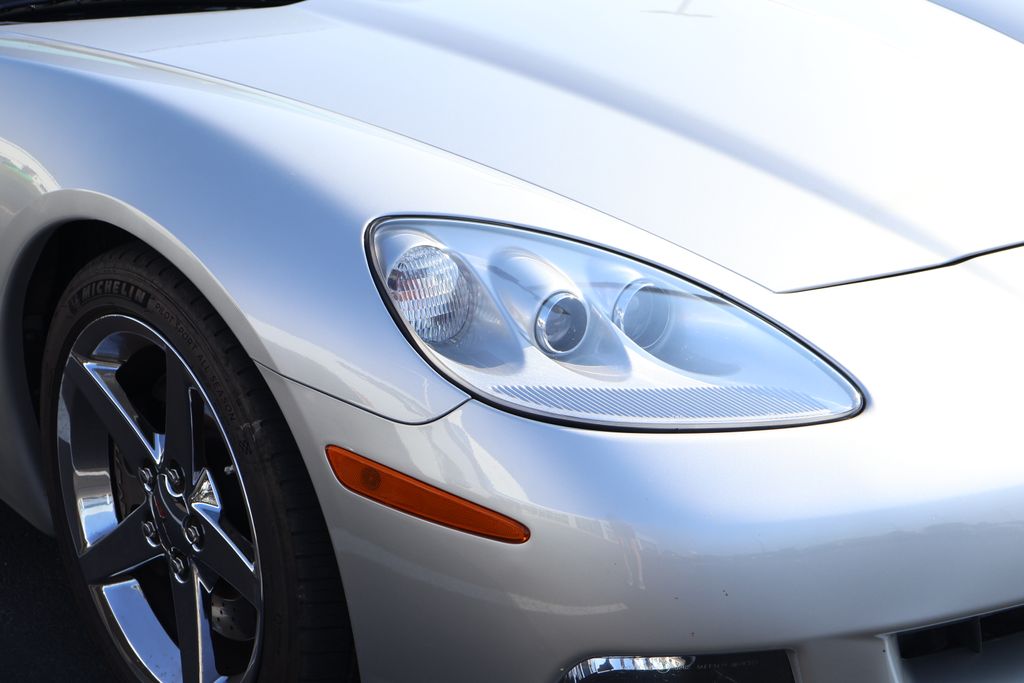 Thumbnail: 2007 Chevrolet Corvette - 4