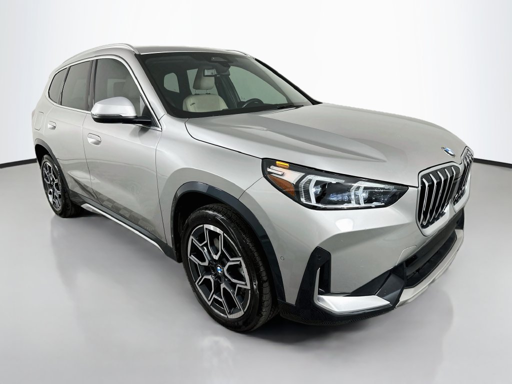 Thumbnail: 2024 BMW X1 - 3