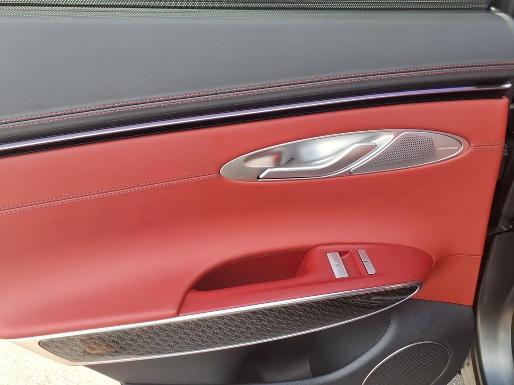 New 2026 Genesis GV70 SUV