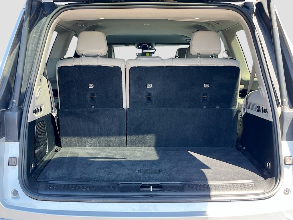 Used 2022 Silver Jeep Series II image 27