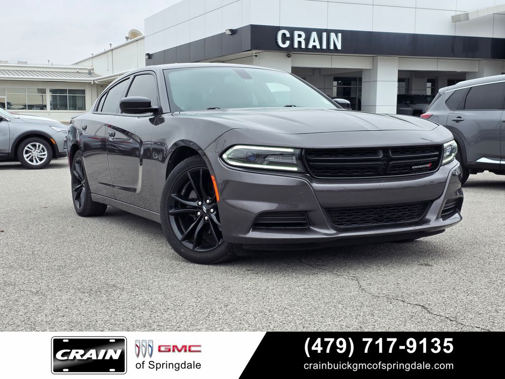 2017 Dodge Charger SE RWD