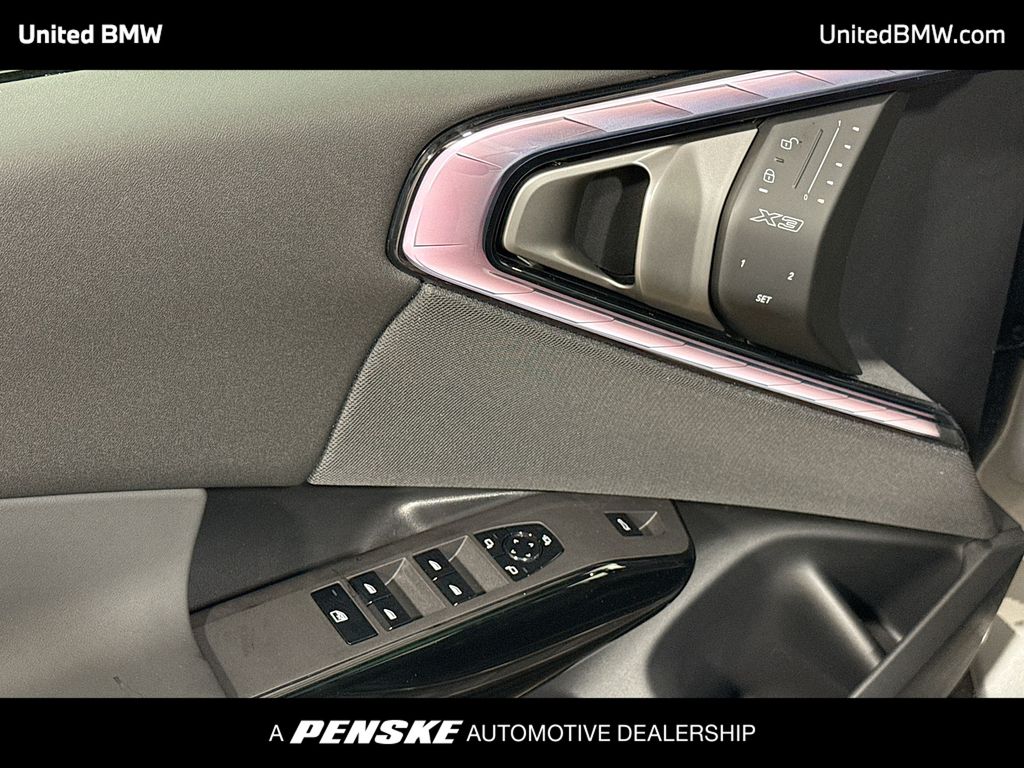 Thumbnail: 2026 BMW X3 - 3