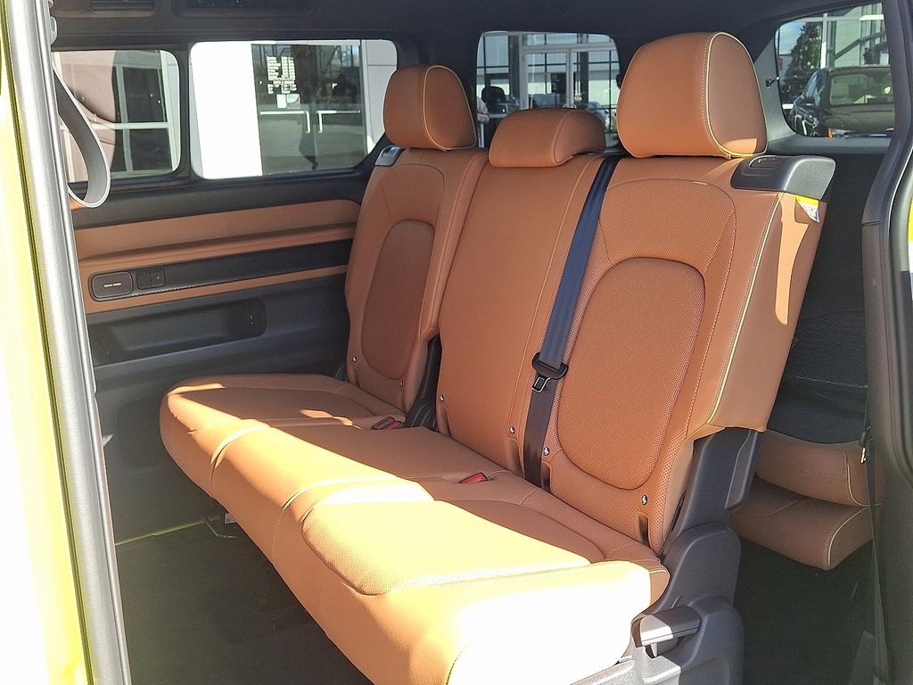 Thumbnail: 2025 Volkswagen ID.Buzz - 10