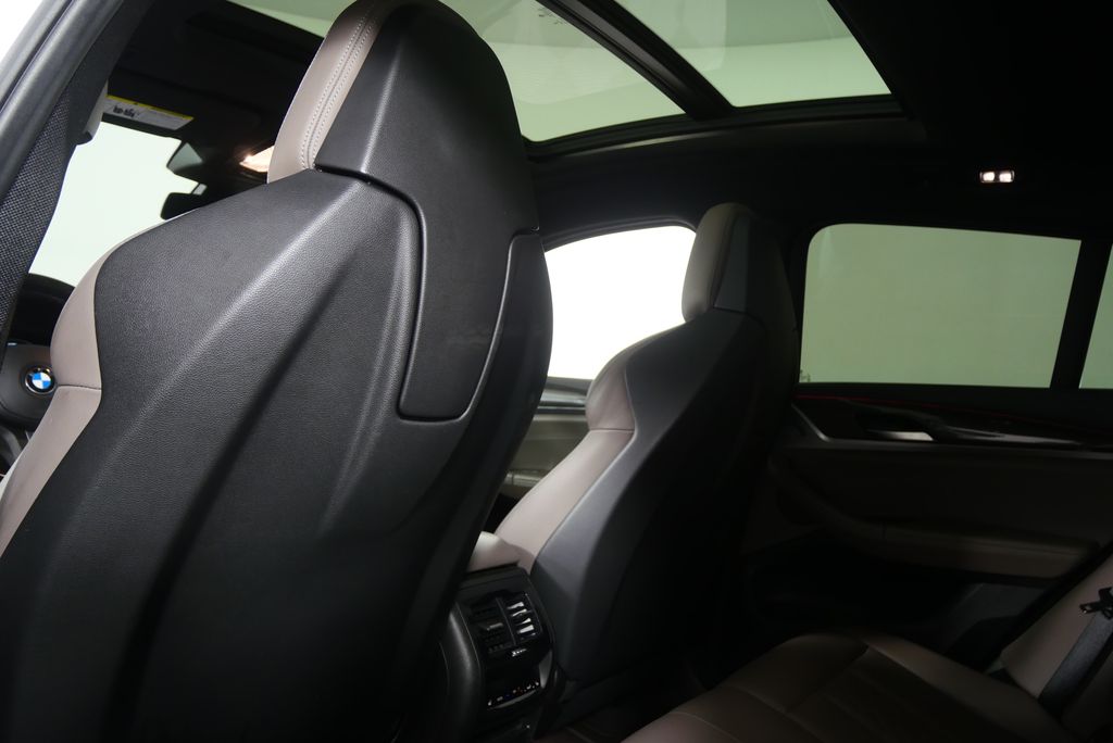 Thumbnail: 2020 BMW X4 - 17
