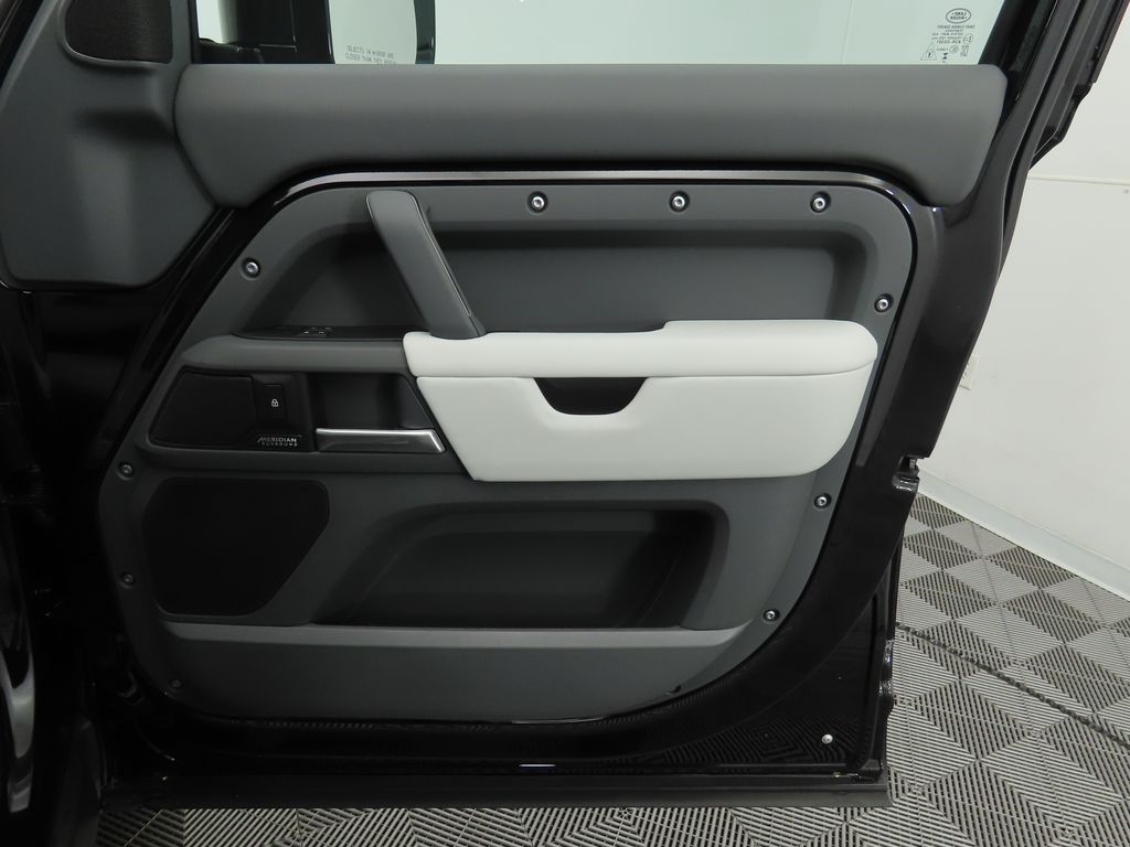 Thumbnail: 2026 Land Rover Defender - 25