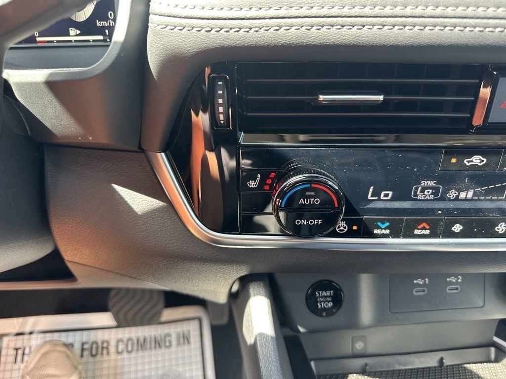 2025 Boulder Gray Pearl Nissan Rogue SL FWD SUV