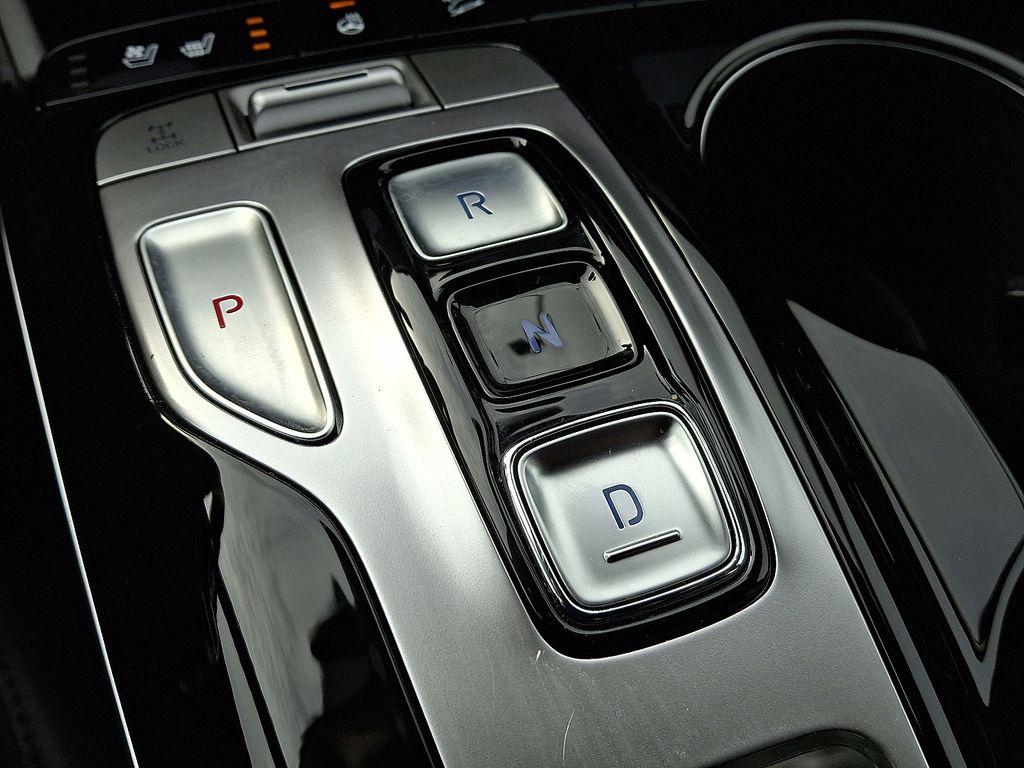 Thumbnail: 2024 Hyundai Tucson - 18