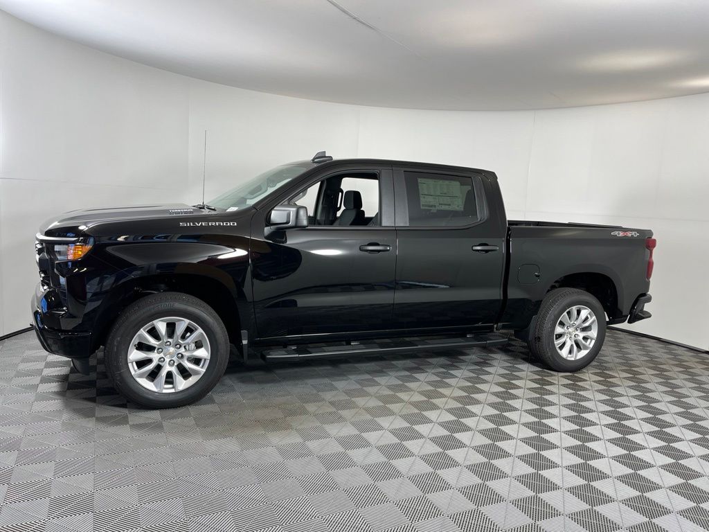 Thumbnail: 2026 Chevrolet Silverado 1500 - 2