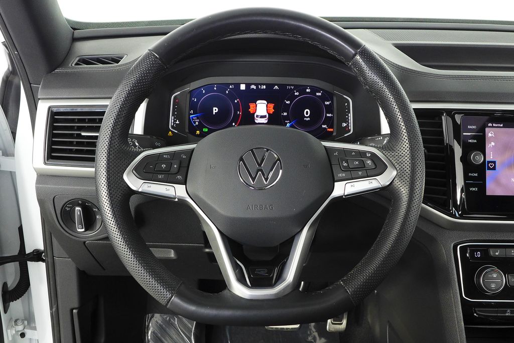 Thumbnail: 2023 Volkswagen Atlas - 27