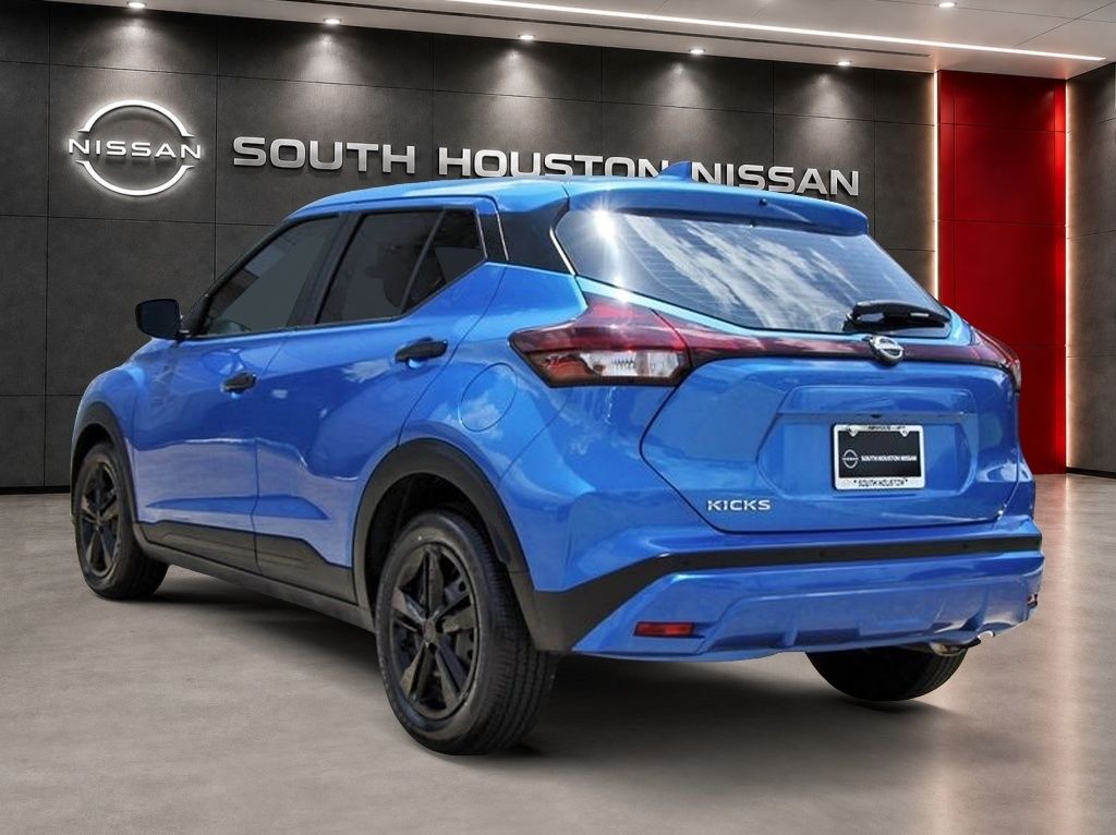2025 Nissan Kicks Play S - 2