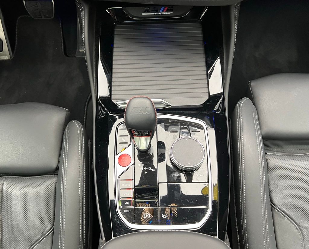 Thumbnail: 2024 BMW X4 - 12