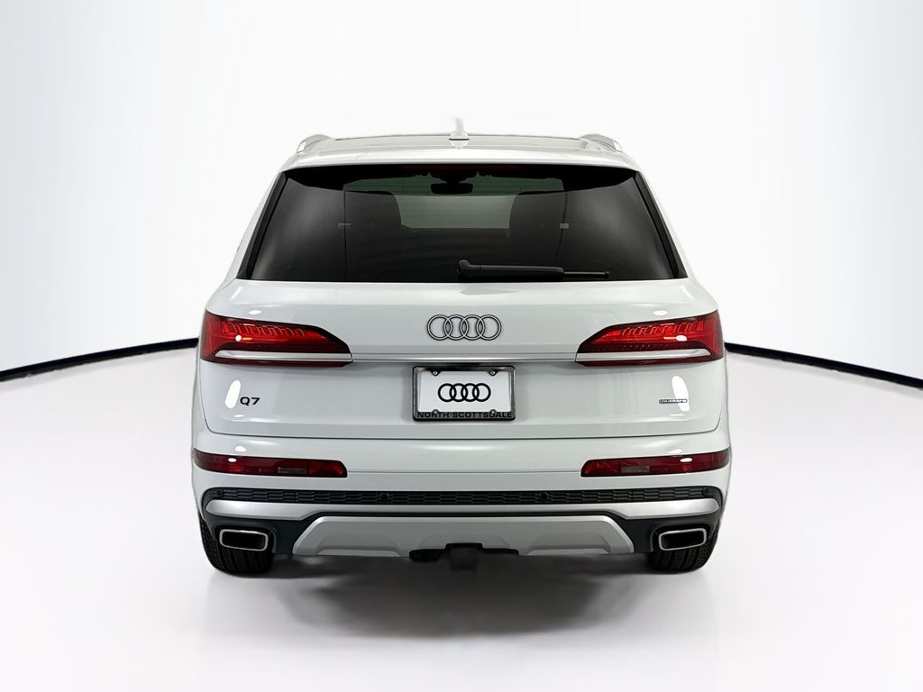 Thumbnail: 2026 Audi Q7 - 6