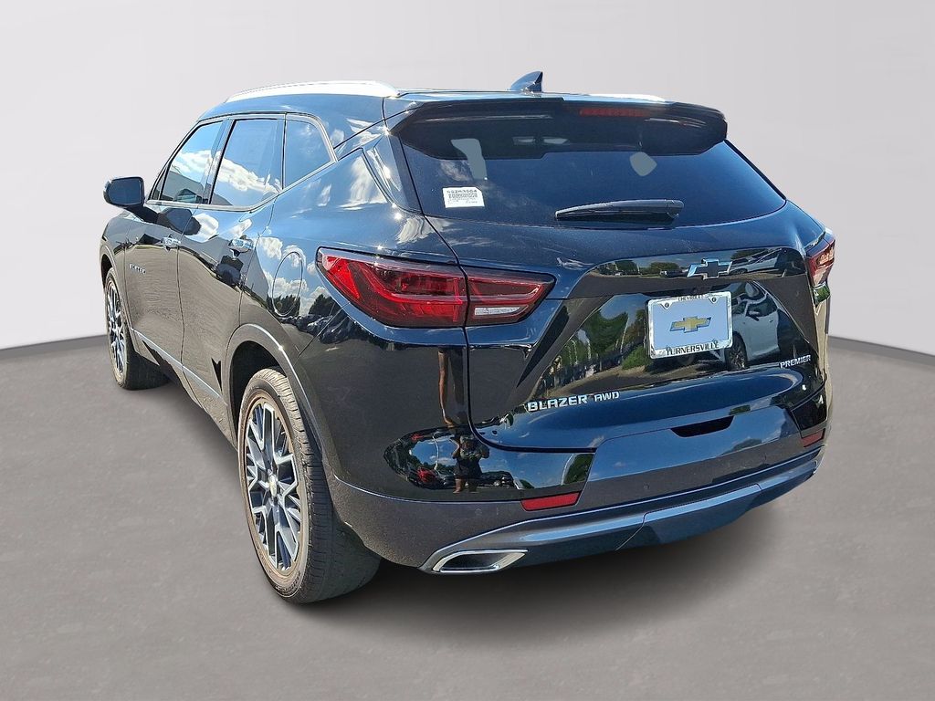 Thumbnail: 2025 Chevrolet Blazer - 3